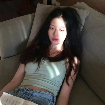 问君何事轻离别